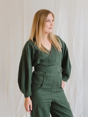 Cedar & Vine Linen Wrap Romper Green XS Made In Canada Sustainable Slow Fashion